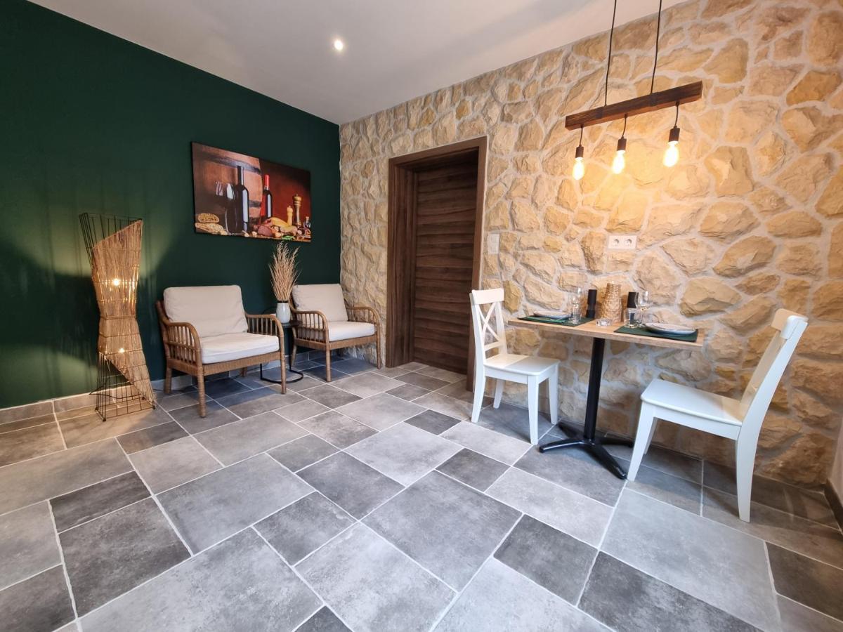 Apartments Suha Punta - Villa Babalonija Kampor Zewnętrze zdjęcie