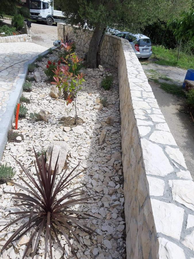 Apartments Suha Punta - Villa Babalonija Kampor Zewnętrze zdjęcie