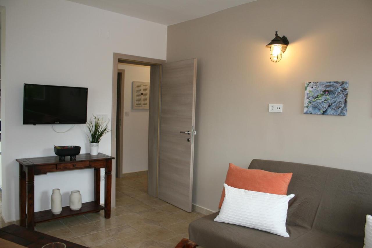 Apartments Suha Punta - Villa Babalonija Kampor Zewnętrze zdjęcie